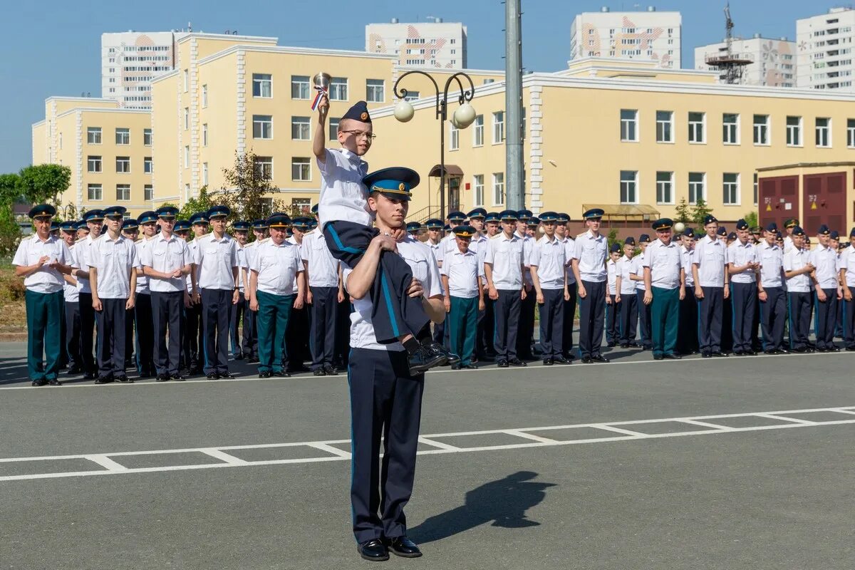 Сайт тюменского президентского кадетского училища. Кадетское училище Тюмень. Президентское кадетское училище Тюмень. Кадеты ТПКУ. Президентский кадетский корпус Тюмень.