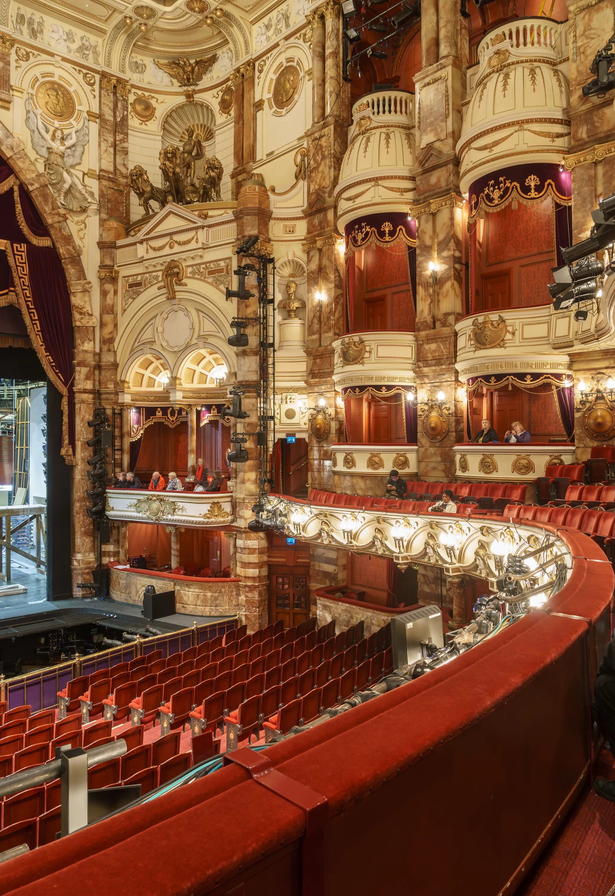 Колизеум в Лондоне. Лондонский Колизей театр. Лондонский Колизей (London Coliseum). Театр «Колизеум».