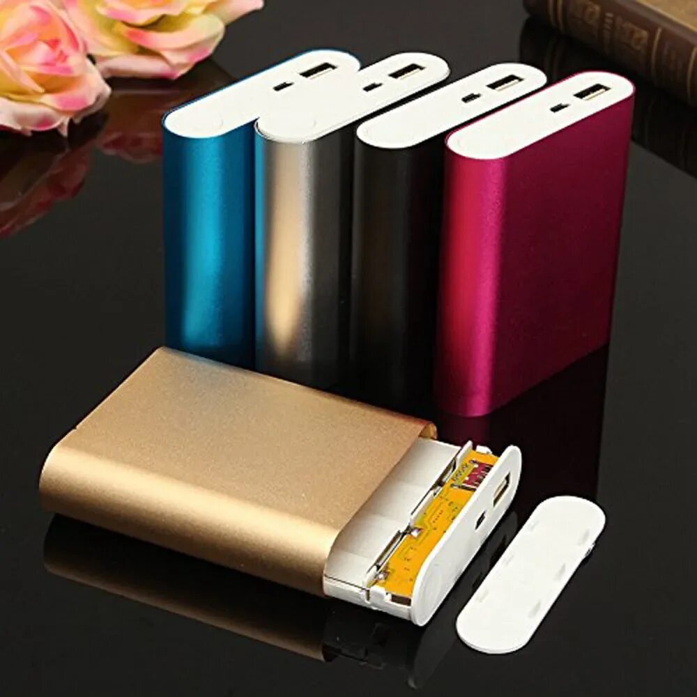 Кейс повербанк 18650. Пауэр банк для 18650. Power Bank 4x18650. DIY Power Bank 18650.