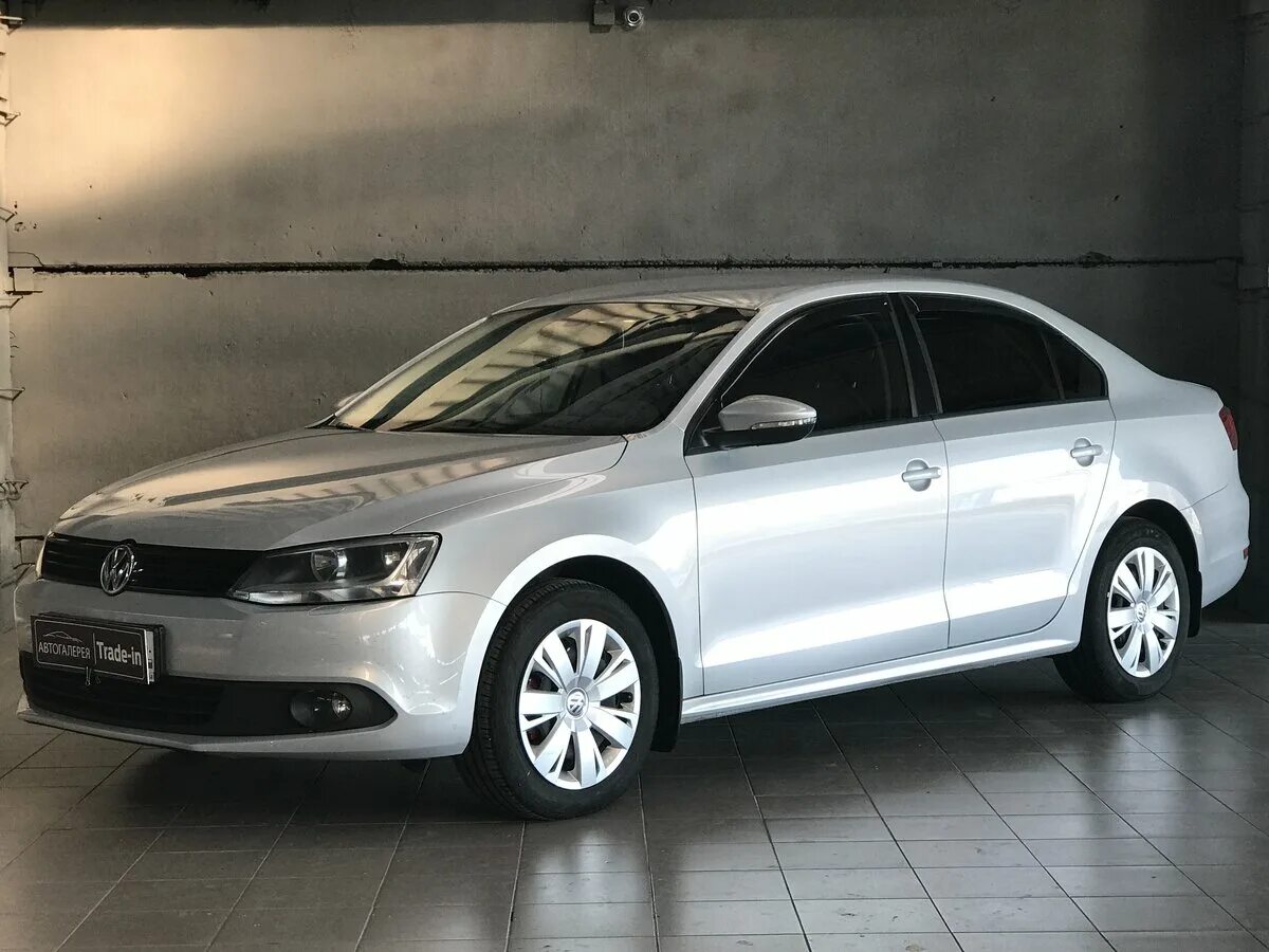 Volkswagen jetta 2011. Фольксваген Джетта 2011. Фольксваген Jetta 2011. Jetta 6 2011. Фольксваген Джетта седан 2011.