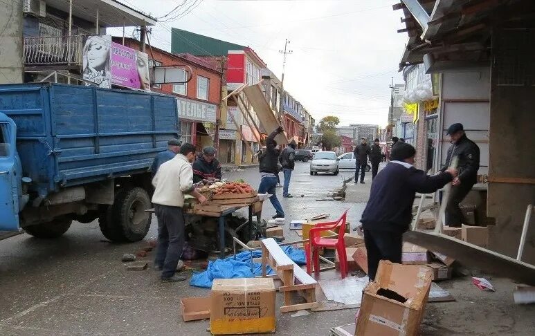 магазин семян в хасавюрте. хасавюрт набережная улица. набережная хасавюрт. набережная хасавюрт. хасавюрт восточный рынок.