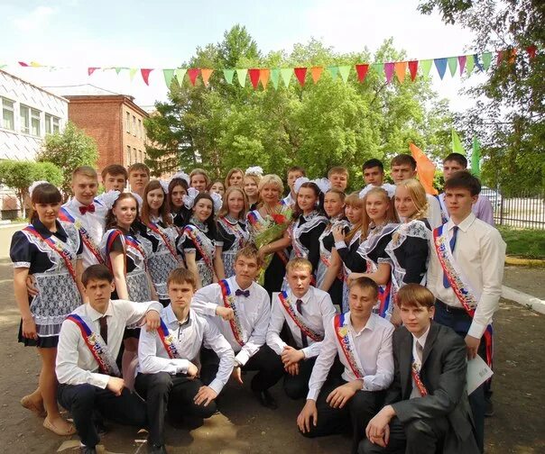 Северо-любинский омская область. Посёлок северо-любинский. Любинский (посёлок). Северо любинская школа. Любинская школа.