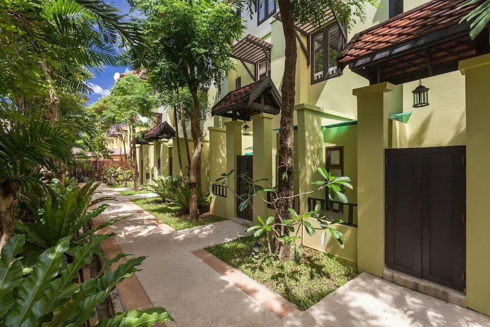 Отель secret cliff resort & restaurant 4. Simplitel phuket 3. The phulin resort. Tuana phulin resort 4. The phulin resort.