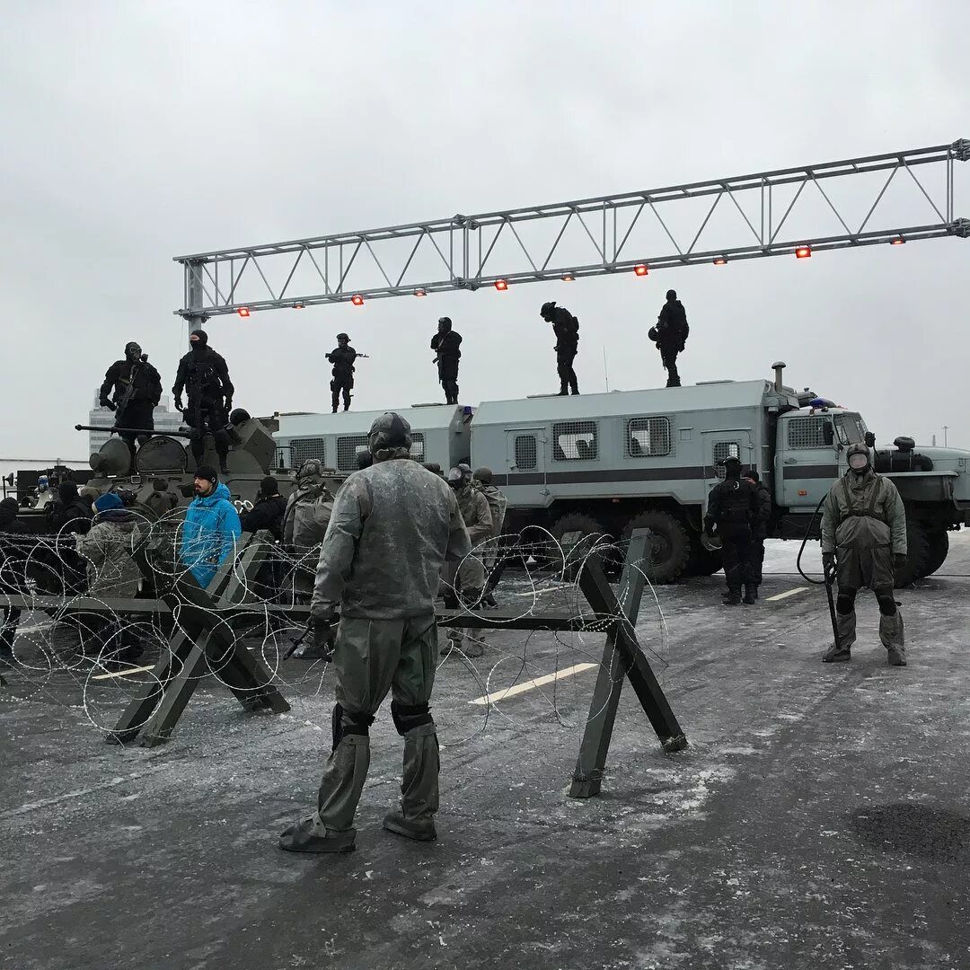 Челябинск блокада. Военный блокпост. Военные перекрыли дорогу. Блокпост армия России.