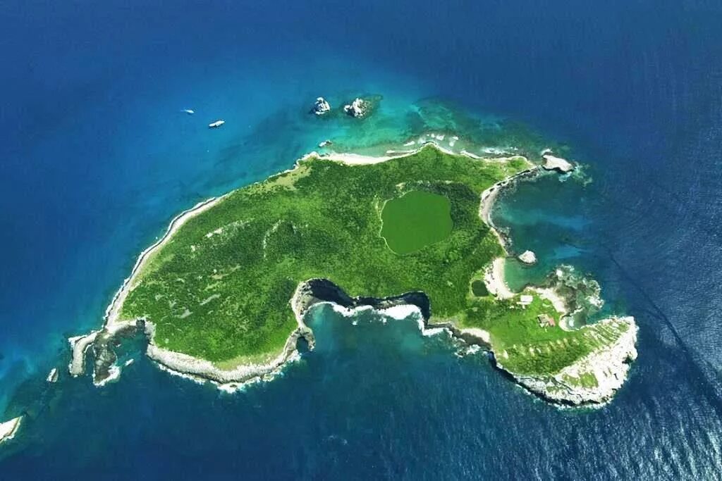 Какой остров наибольший по площади. Галапагосские острова Исабелла. Исабела (остров, Галапагос). Исла Исабела острова.