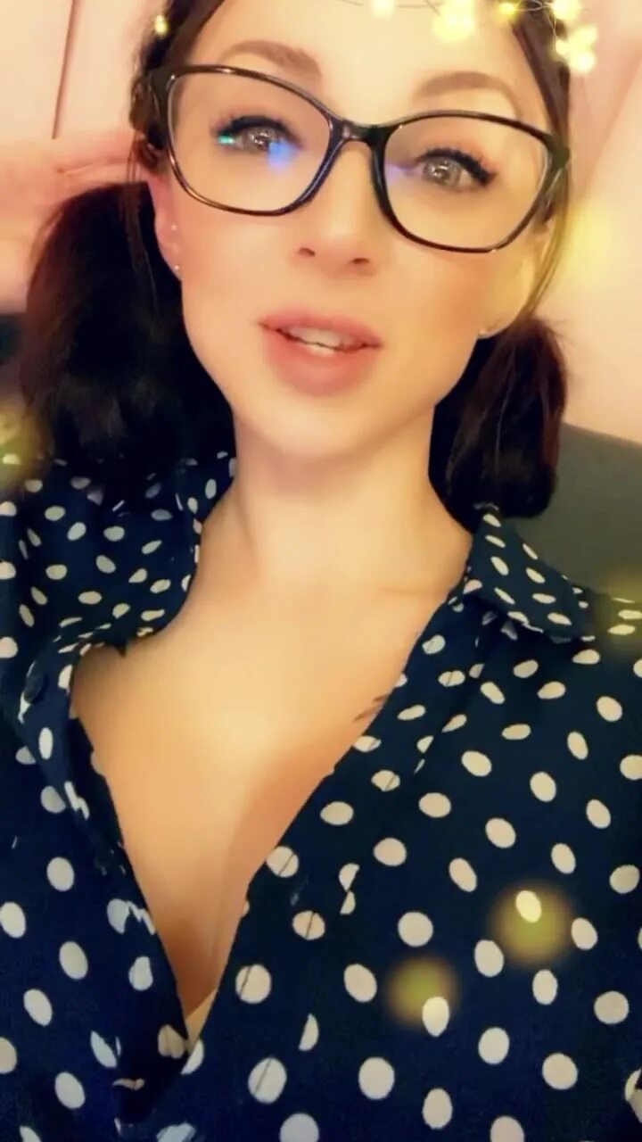 Zara_sweety webcam. Goddess naomi. London lix cei. Харли годдес. London lix cei.