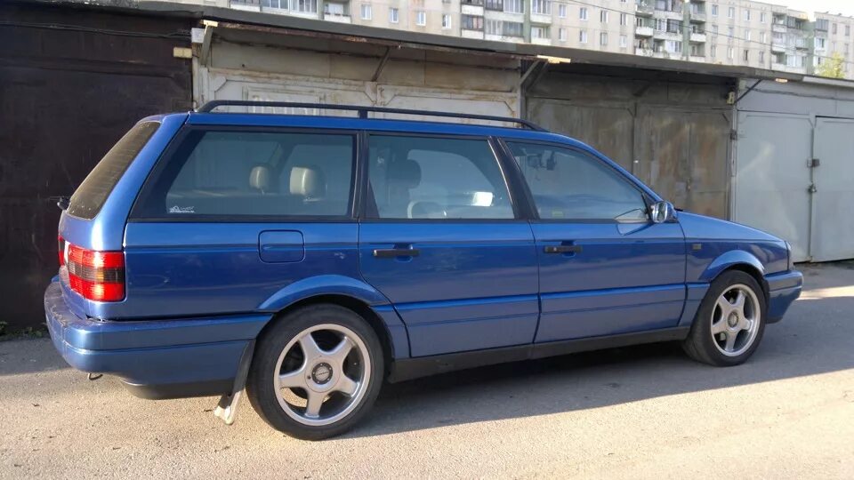 Купить пассат в4. Volkswagen Passat b4 универсал. Фольксваген б3 универсал. Volkswagen Passat b3 1990 универсал. Фольксваген Пассат в4 универсал.