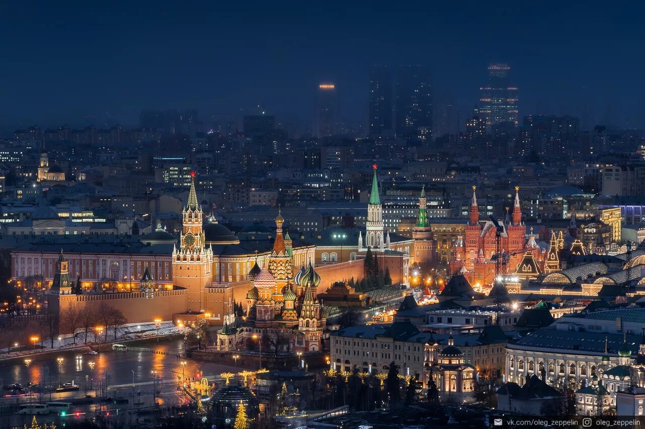 Топовые города. Москва топ. Москва с Котельническая Кремль с высоты. Москва вечером. Россия красочная.