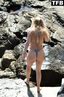 Kate Hudson Nude Photos & Videos 2022 #TheFappening.