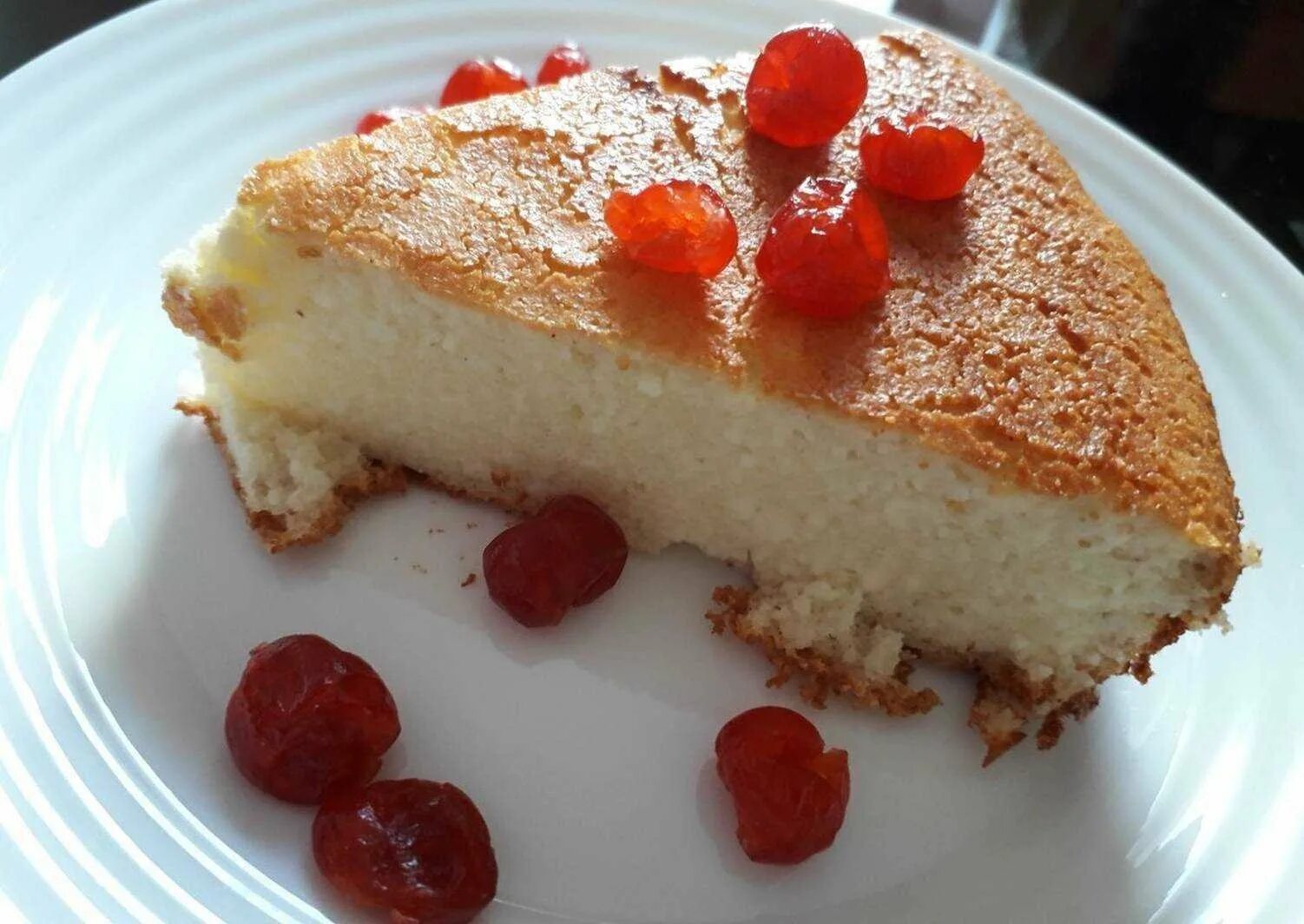 Пышная запеканка без муки и манки. Заокская запеканка. творожная запеканка белькович. яично-творожная запеканка. запеканка с сахарной пудрой.