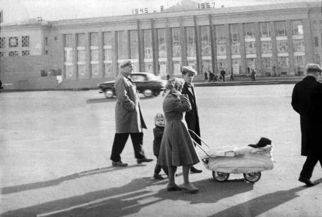 Северодвинск до 1957 года 9 букв. Северодвинск СССР. Старый город Северодвинск 1957 год. Молотовск Северодвинск. Северодвинск послевоенные годы.