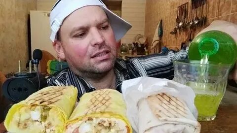 Есть за троих