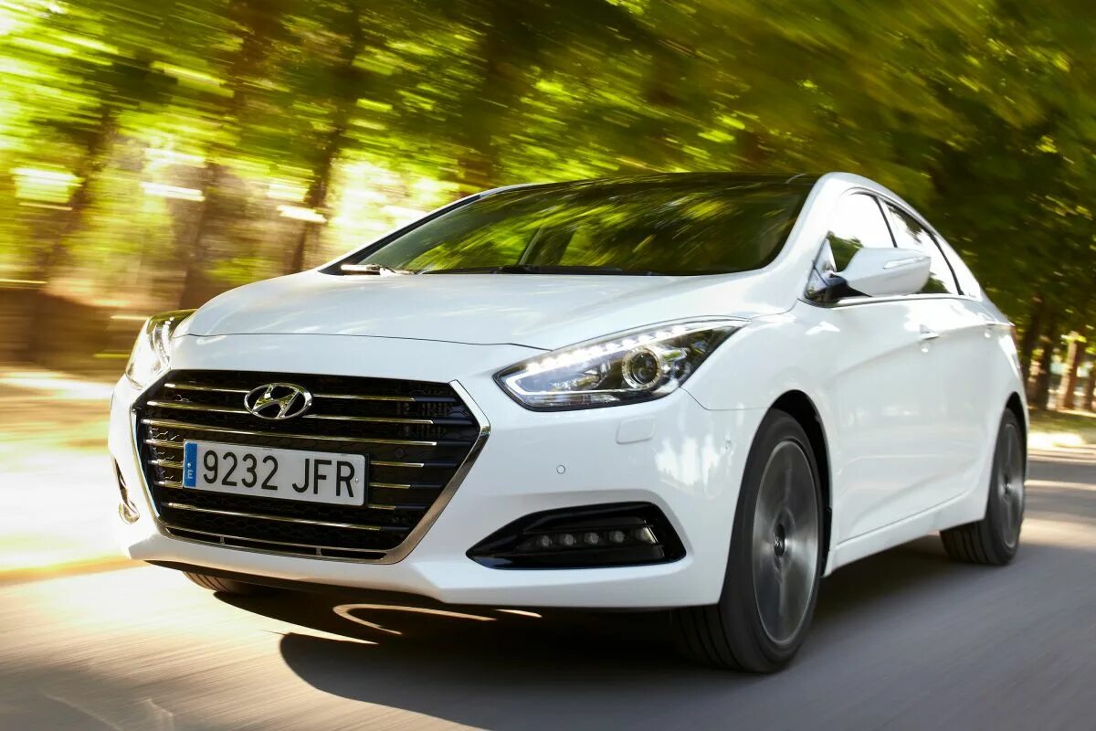 1 автомобиль хендай. Hyundai i40 седан. Hyundai i40 2015. Hyundai i40 2017. Hyundai i40 седан 2015.