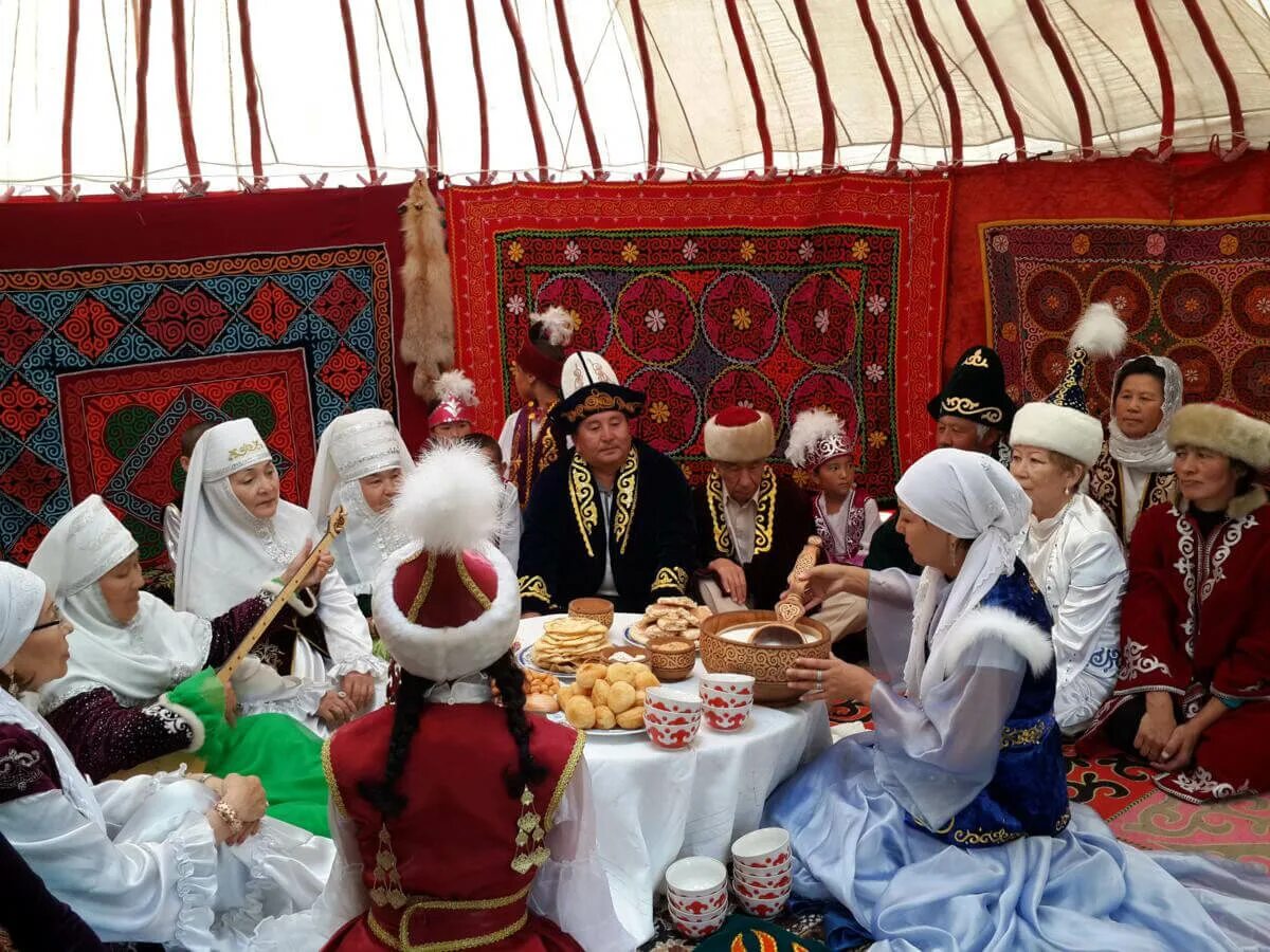 Казахские традиции. Традиции казахского народа. Гостеприимство казахов. Казахские традиции и обычаи. Kazakh traditions