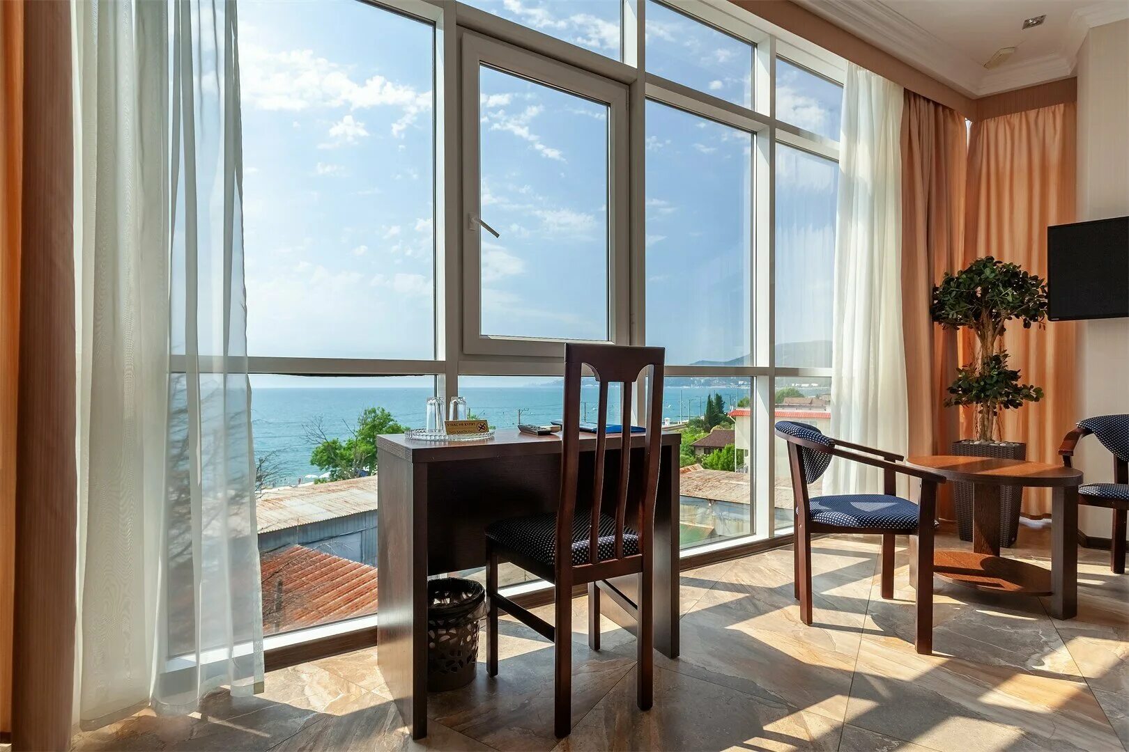 экодом адлер 3* (сочи). экодом фэмили адлер пляж. экодом адлер 4 номер с видом на море. экодом адлер блэк си. экодом black sea адлер.