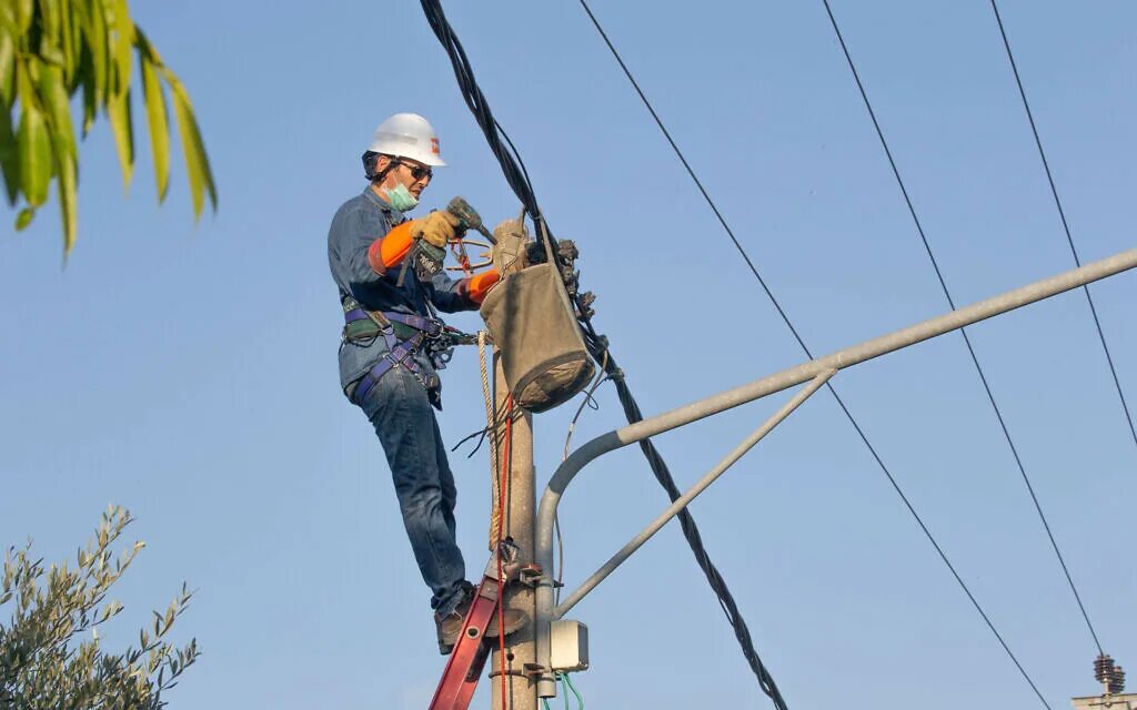 Электросети. Веерные отключения электроэнергии. Отключение электричества на украине. Веерное отключение электричества молдова. Энергосистема украины.