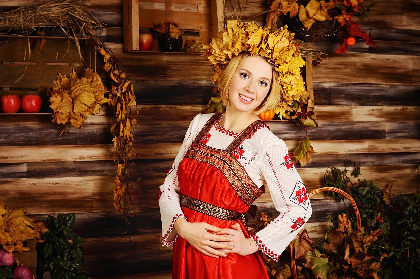 Свадьба в славянском стиле. Фотосессия в народном стиле. Фотосессия в русском стиле. Образ русской красавицы. Фотосессия в русско народном стиле.