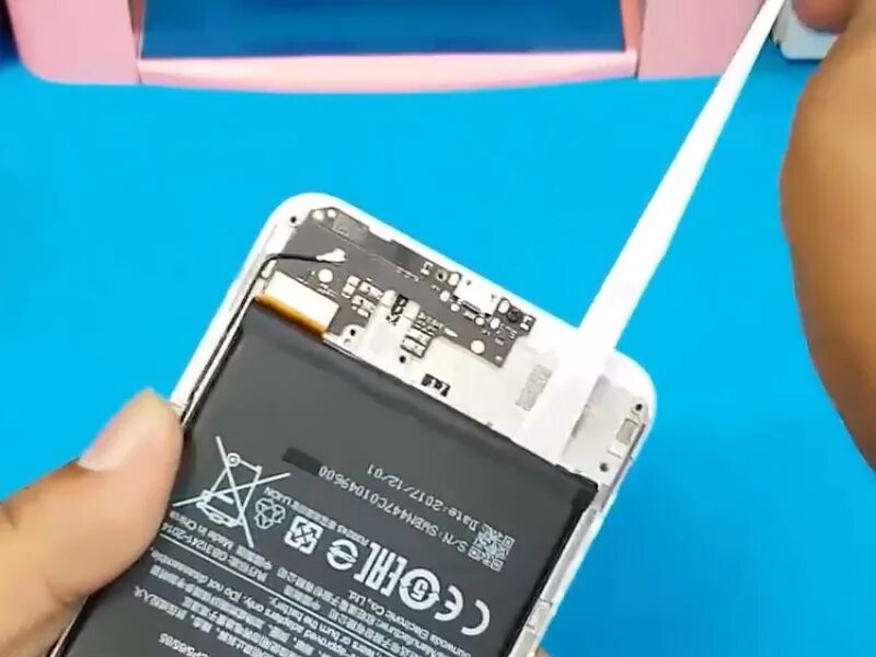 Как узнать аккумулятор xiaomi. Тест батареи хиаоми. откалибровать батарею на сяоми. калибровка батареи на redmi note 7. сломалась батарея на xiaomi.