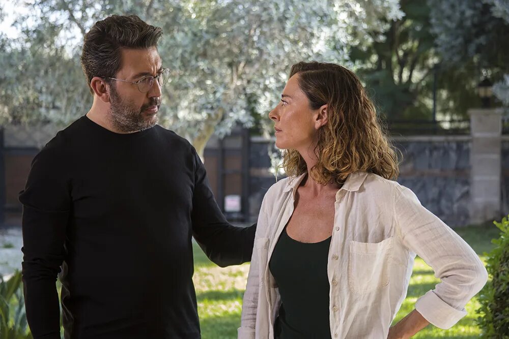 любимое прошлое / sevgili gecmis (2019). ахмет и азра турецкий сериал. сечкин оздемир любимое прошлое. сечкин оздемир новый сериал 2019. любимое прошлое 1 серия.