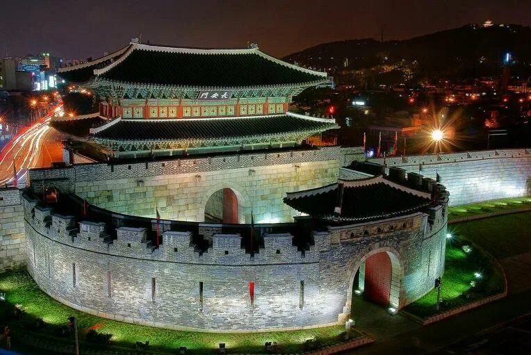 Сувон город в корее. Крепость хвасон г сувон южная корея архитектурный рисунок. Хвасон сеул. Сувон южная корея. Хвасон южная корея.