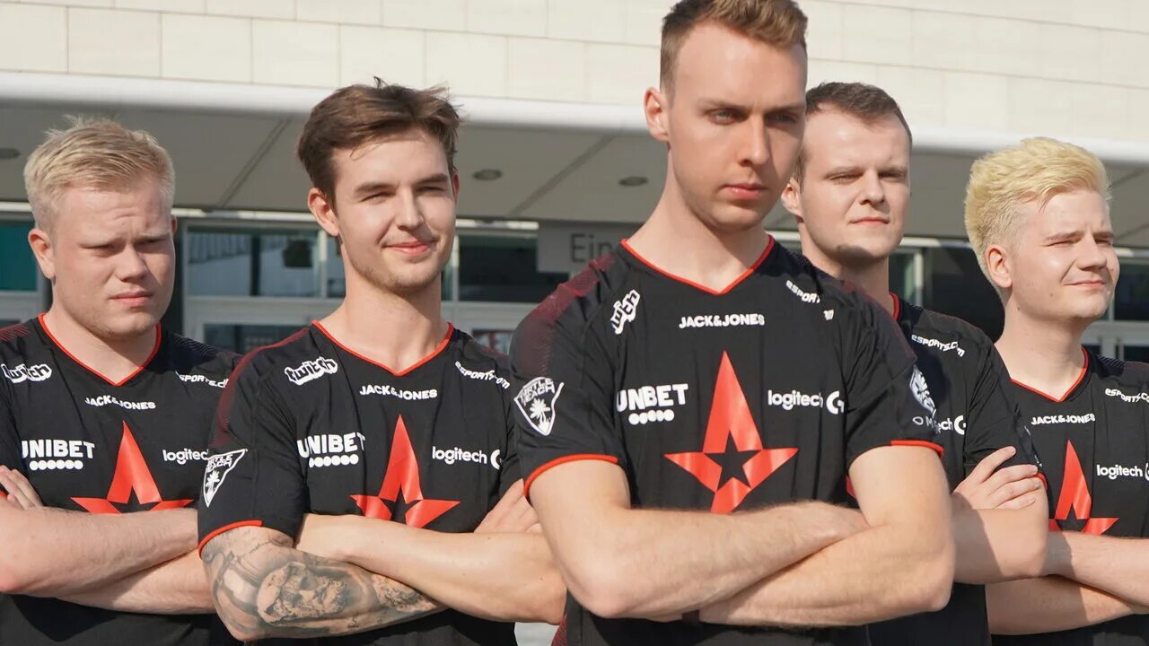 Magisk cs. Золотой состав астралис. старый состав астралис. magisk молодой 2018. magisk cs go.