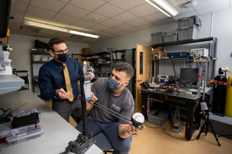 Developing engineering. Роботы для оказания услуг. nau engine. rtu mechanical engineering faculty. artificial muscles robotic motion.