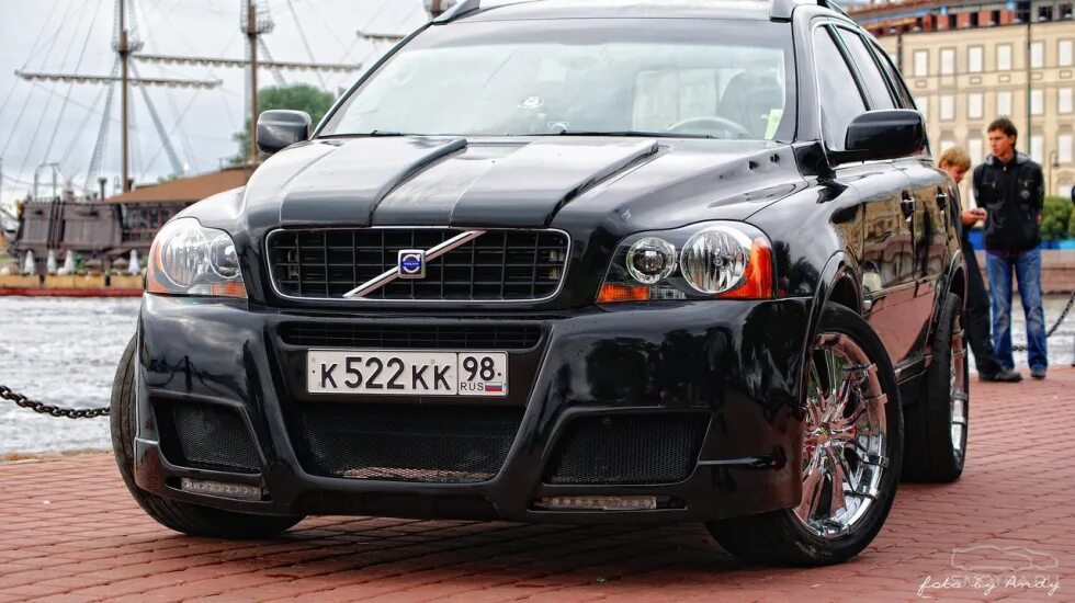 Volvo tune. Тюнингованный Вольво хс90. Volvo xc90 Tuning. Volvo xc90 2008 Tuning. Обвес Вольво хс90.