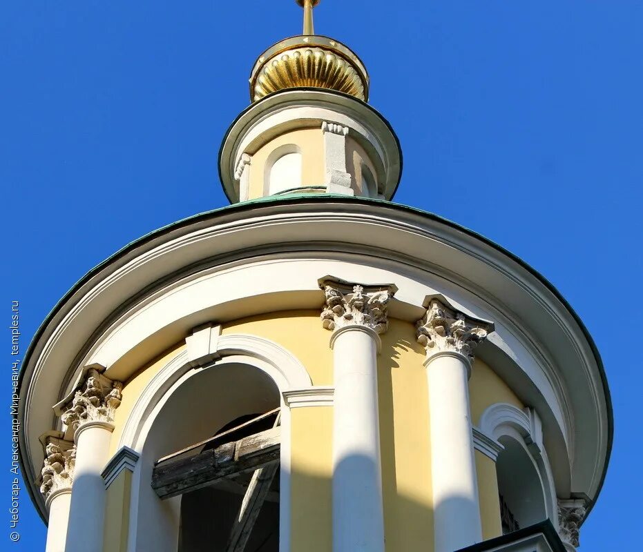 Тихвинский переулок храм. Тихвинский переулок храм тихвинский. Тихвинский переулок храм тихвинский. Тихвин собор внутри. Иконы храма в сущеве.