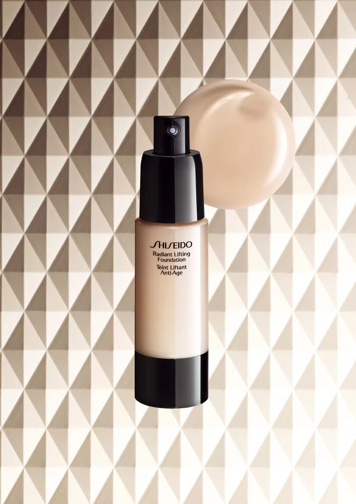 Тональный крем Shiseido Radiant. Шисейдо Radiant Lifting Foundation. Shiseido Lifting тональный крем. Тональный крем Shiseido Radiant Lifting оттенки. Shiseido radiant