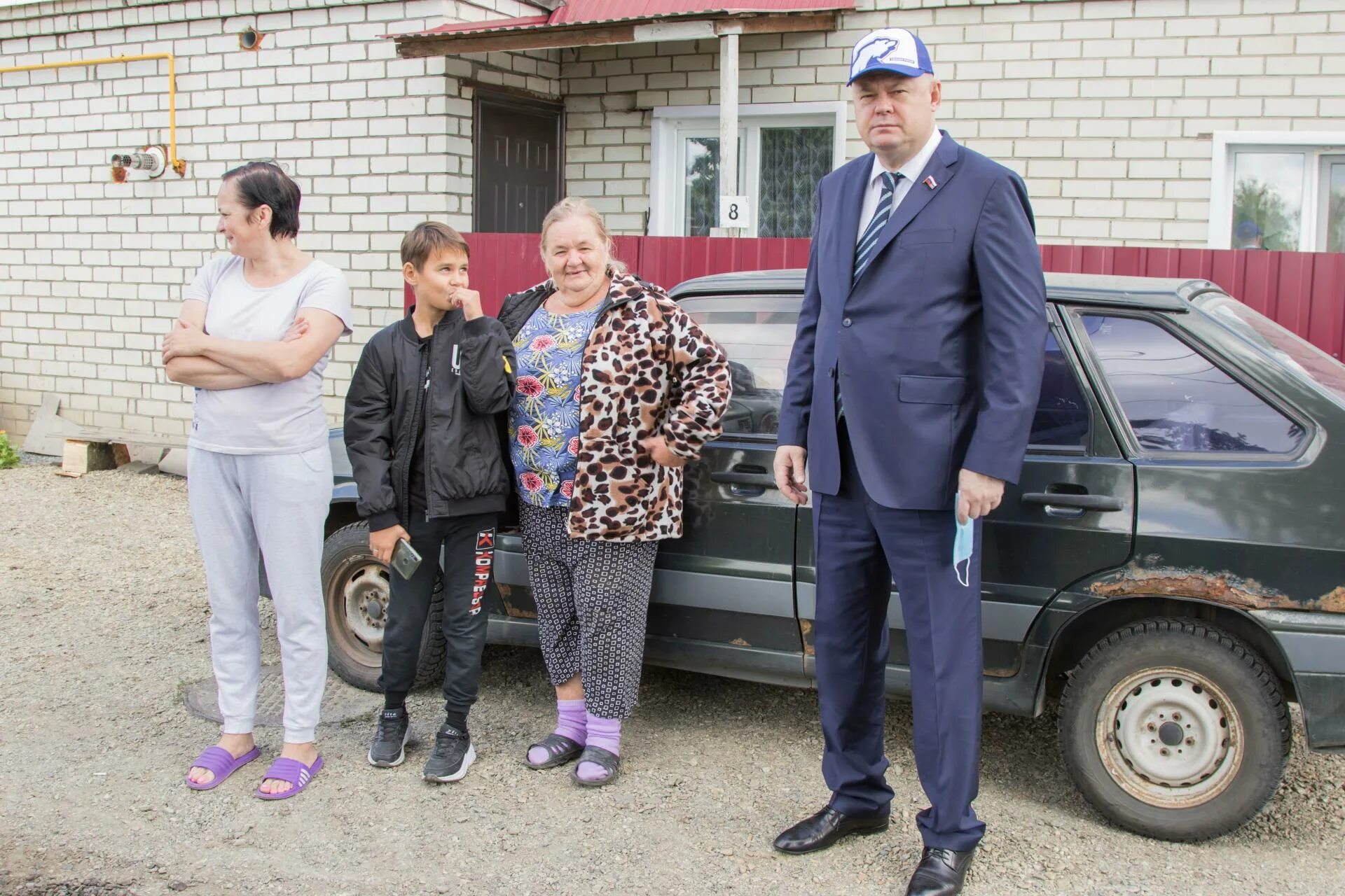 В Пензе презентована книга воспоминаний сотрудников ФСБ - PenzaNews