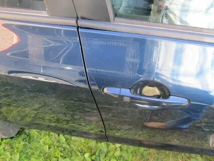 Чем удалить двухсторонний скотч с автомобиля кузова