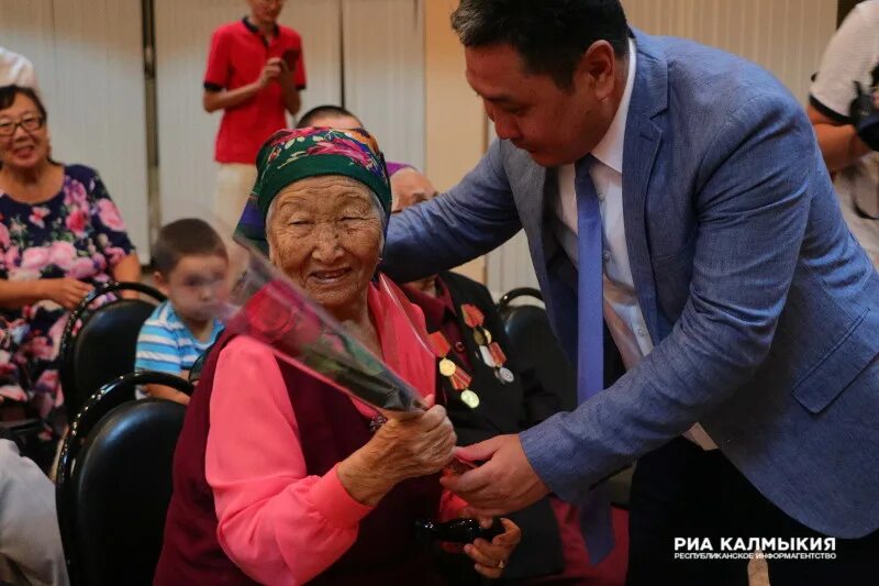 элисте (республика калмыкия) каспнирх. новости калмыкии. риа калмыкия. первый глава калмыкии. калмыкия сейчас.