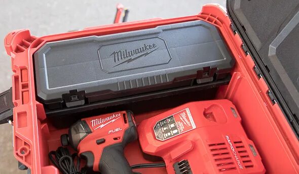 HD Box Milwaukee Packout. Milwaukee m12 Packout. Кейс Milwaukee m12. Milwaukee Packout аксессуары. Tool out