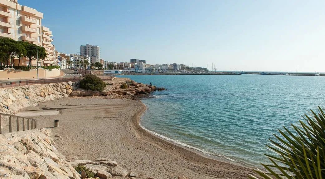 Calafat. копитан сборной испании по футболу 2010-2011. L'estartit испания. коста брава каталония. Atico.