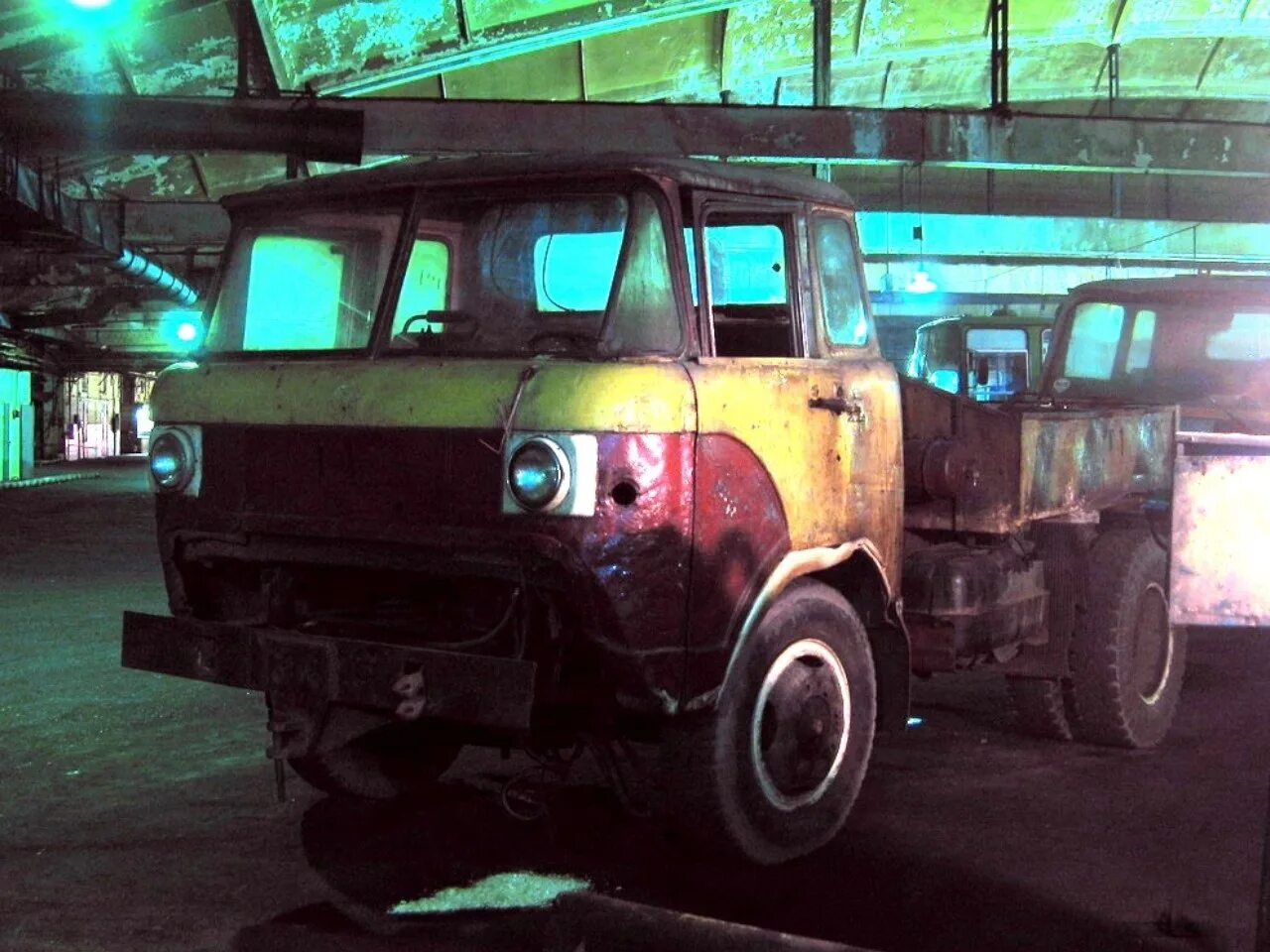 Каз-608 колхида. Кабина каз 608. Каз ченел. Каз ченел. Каз 608 скотовоз.