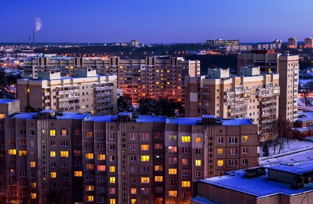 среди домов построенных на этой улице было. новый жилой комплекс. среди домов построенных на этой улице было. среди домов построенных на этой улице было. гольц архитектор.