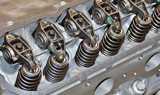 Клапана стучат на холодную. Клапана двигателя. Стучит толкатель клапана. Стук клапанов. 6 снятие клапанной крышки.