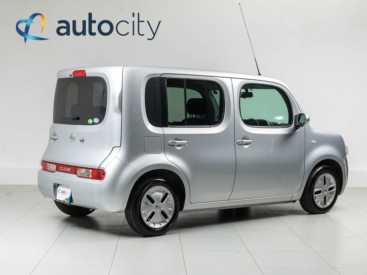 Cube 2018. Nissan Cube 2018. Ниссан куб 2018 года гибрид. Хонда куб 2018. Suzuki 2018 кубик.