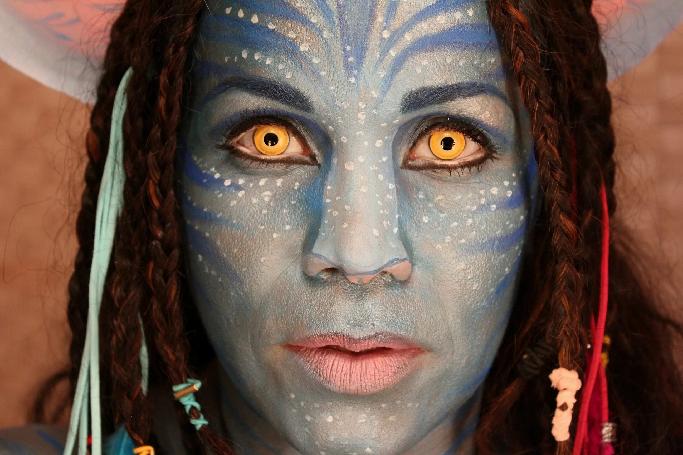 Грим нейтири. Макияж аватара. Макияж в стиле аватар. Сказочный грим. Грим нейтири.