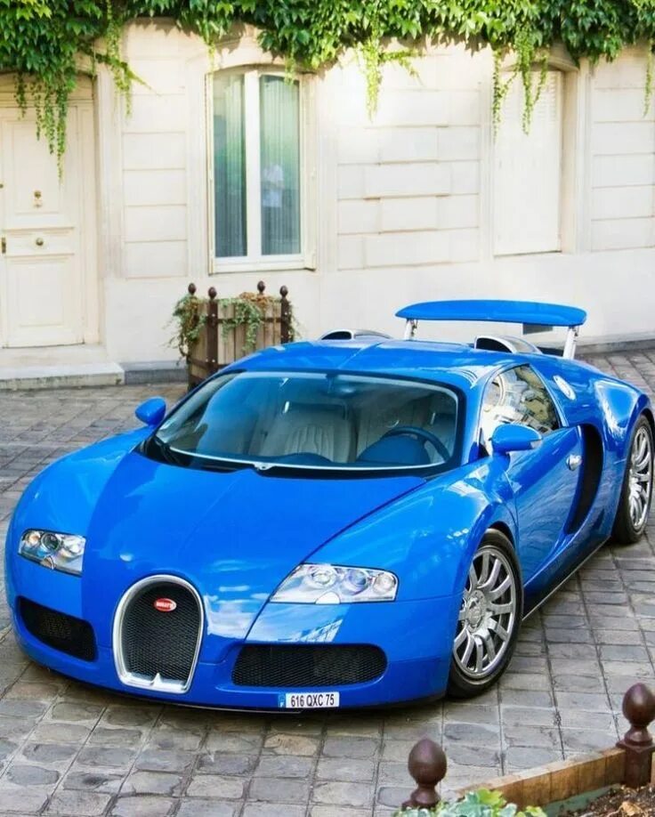 Бугатти Вейрон. Вейрон Бугатти Вейрон. Bugatti Veyron 16.4. Bugatti Veyron Bugatti Veyron. Сколько стоит автомобиль бугатти