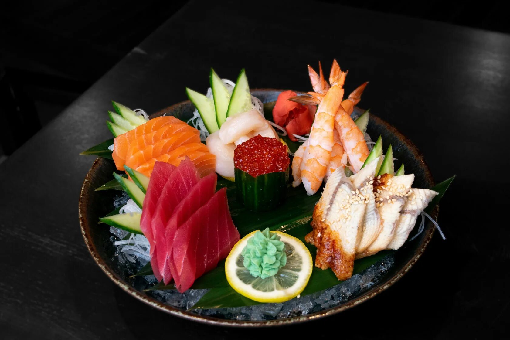 Сашими суши. Чавыча сашими. Что такое сашими в японской кухне. Сашими из свежей рыбы. Япония еда сашими.