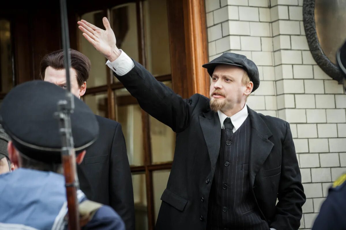 документальные революция. документальные революция. подлинная история русской революции. подлинная революция. документальное наследие картинки.