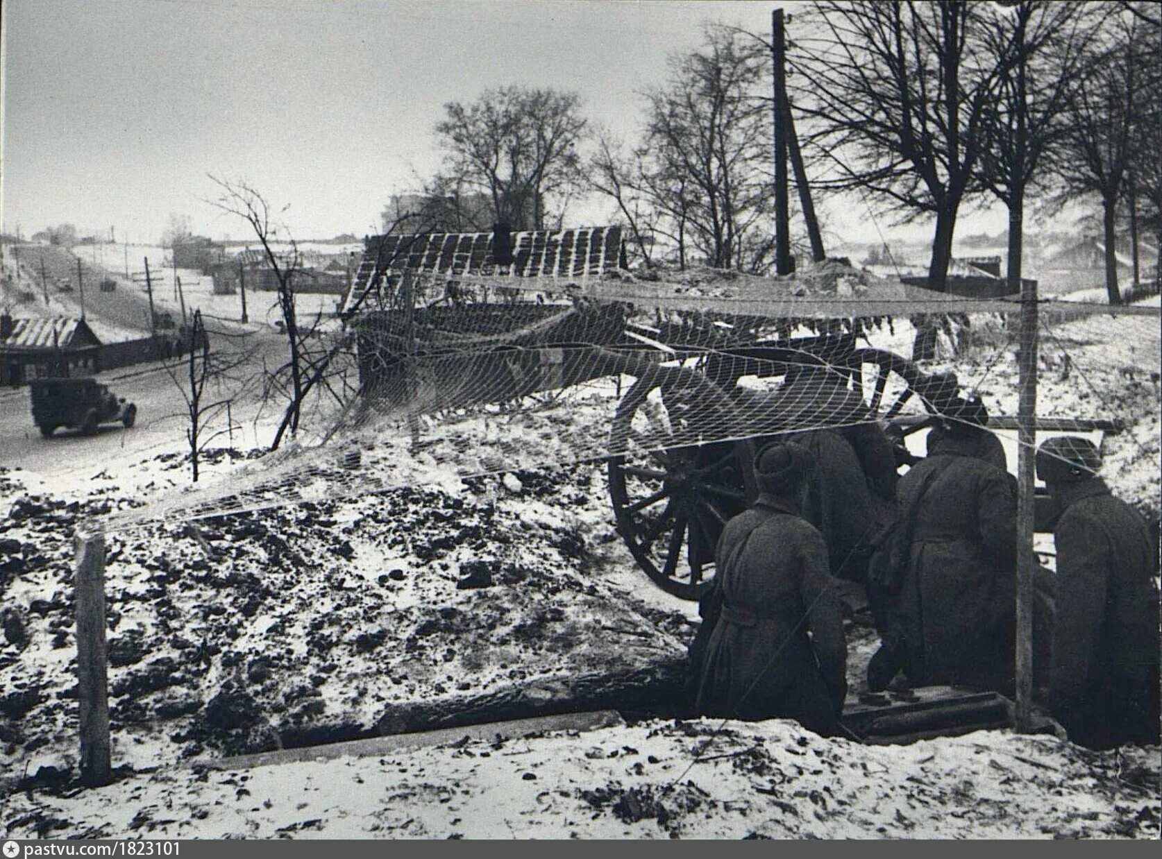 5 октября 1941. Баррикады в Москве 1941. Москва на осадном положении 1941. Москва октябрь 1941. Оборона Москвы 1941.