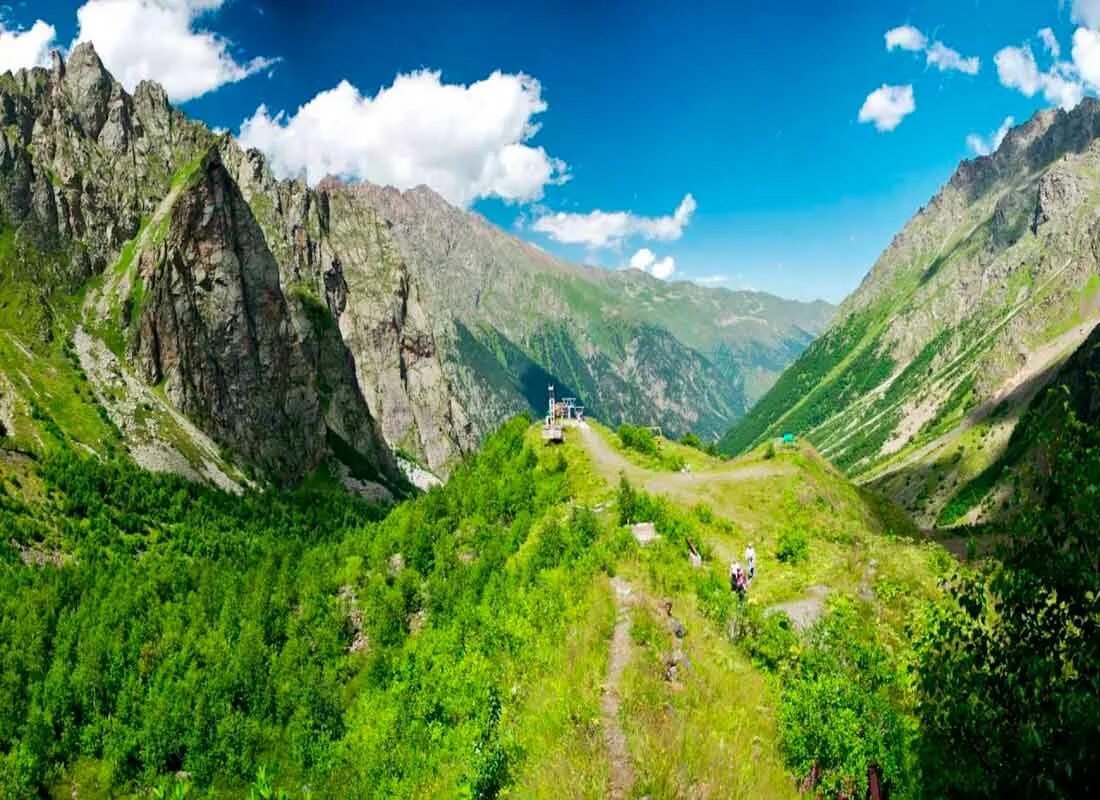 Цейское ущелье экскурсия из пятигорска. Цейское ущелье северная осетия. южная осетия цейское ущелье. цейское ущелье из пятигорска.