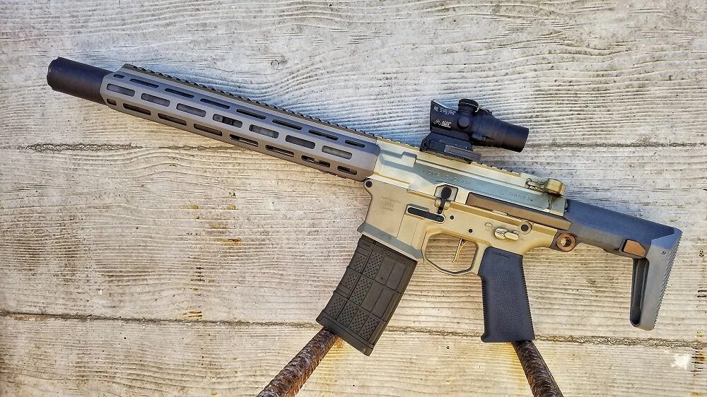 Бейджер. Ar 15 Honey Badger. Honey Badger PDW. Хоней Баджер автомат. Honey Badger винтовка.