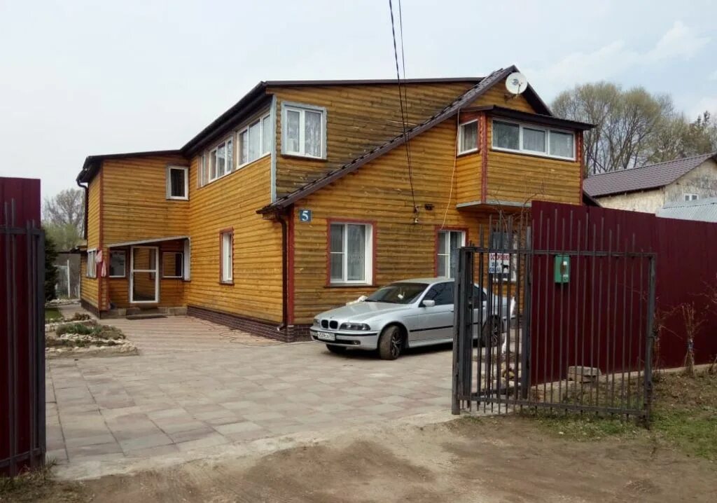 Частный дом в волоколамске. Снт стройдормашевец в волоколамском районе. Дом в волоколамске. Дом в волоколамске. Дом в волоколамске на бражникова.