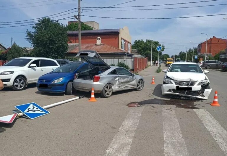 Чп в каневской. ДТП Каневской район вчера.