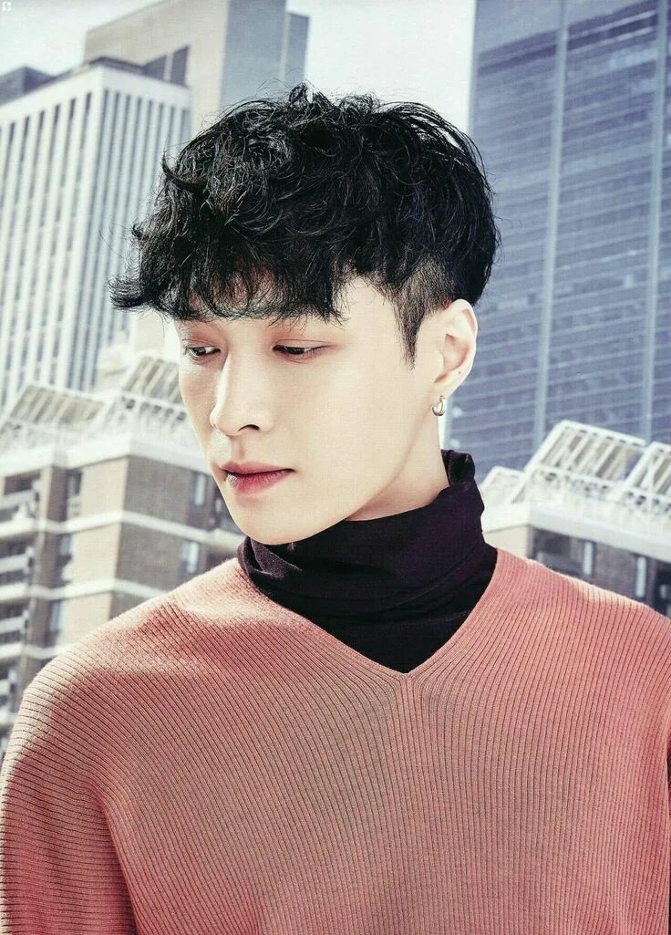 Lay modes. Лэй эксо. чжан исин. lay exo. exo лэй.