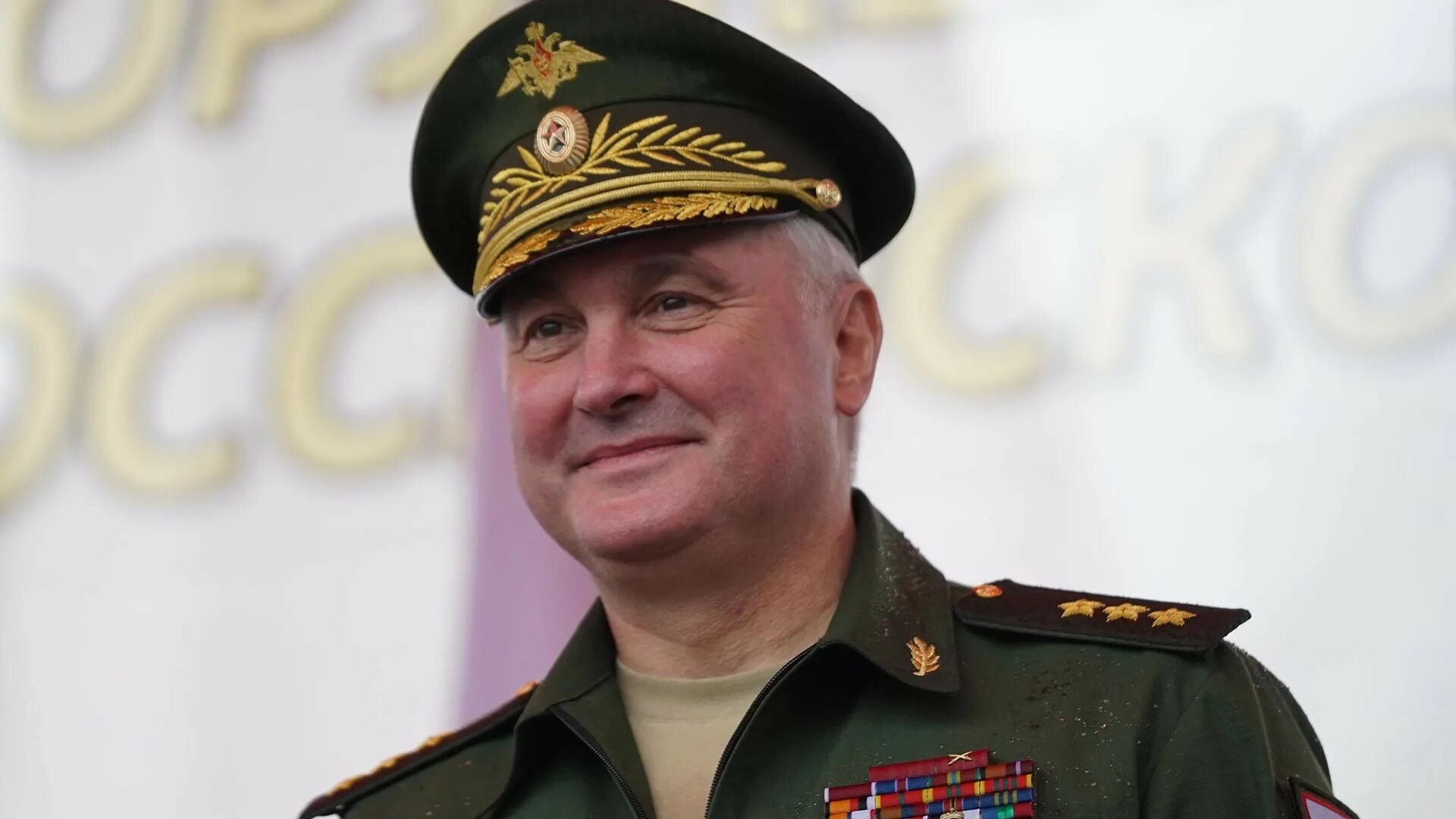 Кто будет командующим московским военным округом. Генерал полковник Картаполов. Командующий войсками Западного военного округа Картаполов.