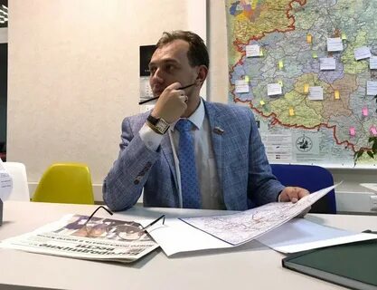 Работа политологом